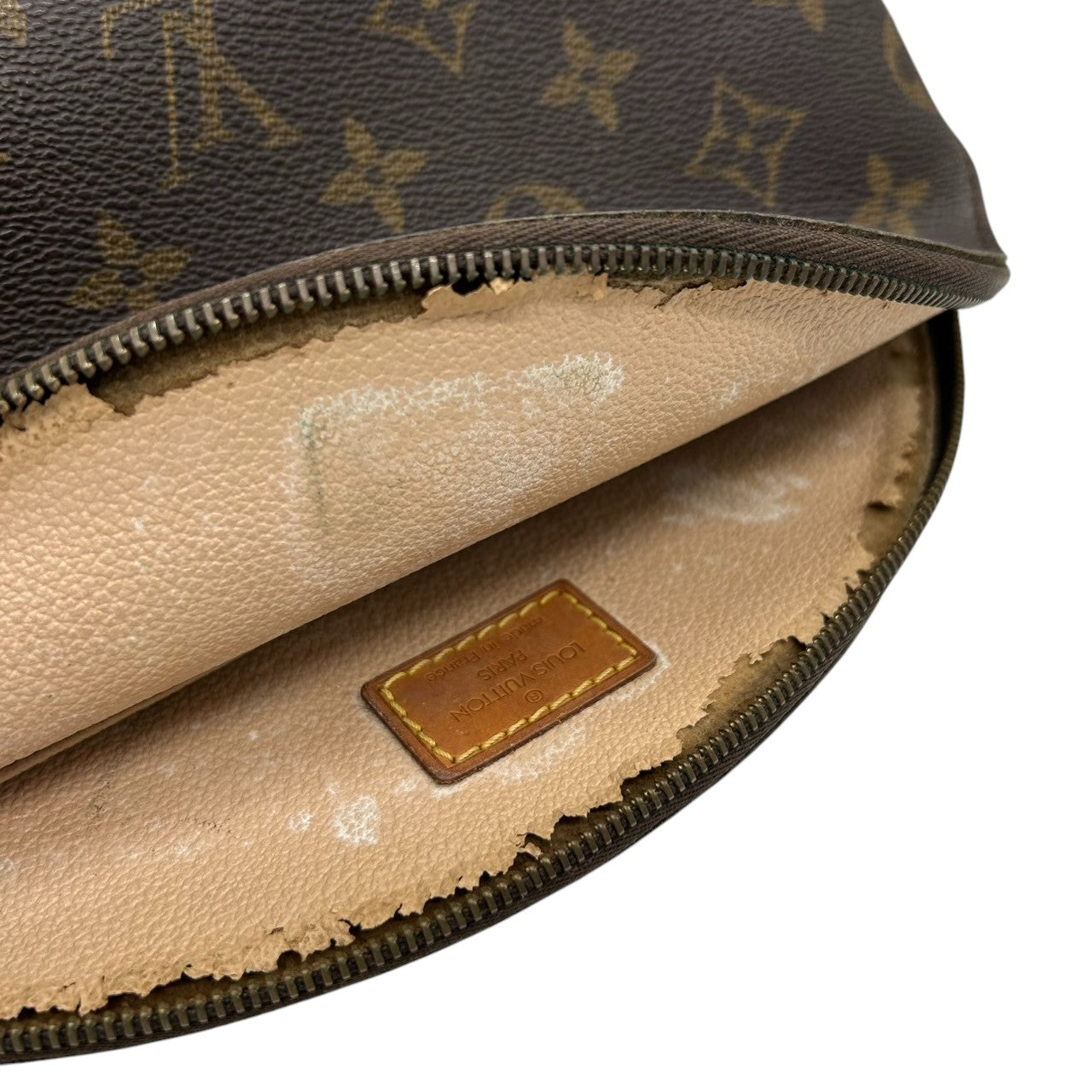 ルイヴィトン LOUIS VUITTON ポシェット コスメティック M47515 モノグラム 化粧ポーチ 半月型 アクセサリーポーチ 小物入れ レディース ブラウン PVC レザー ヴィンテージ ビンテージ クラシック 定番 人気 クリーニング済み s57