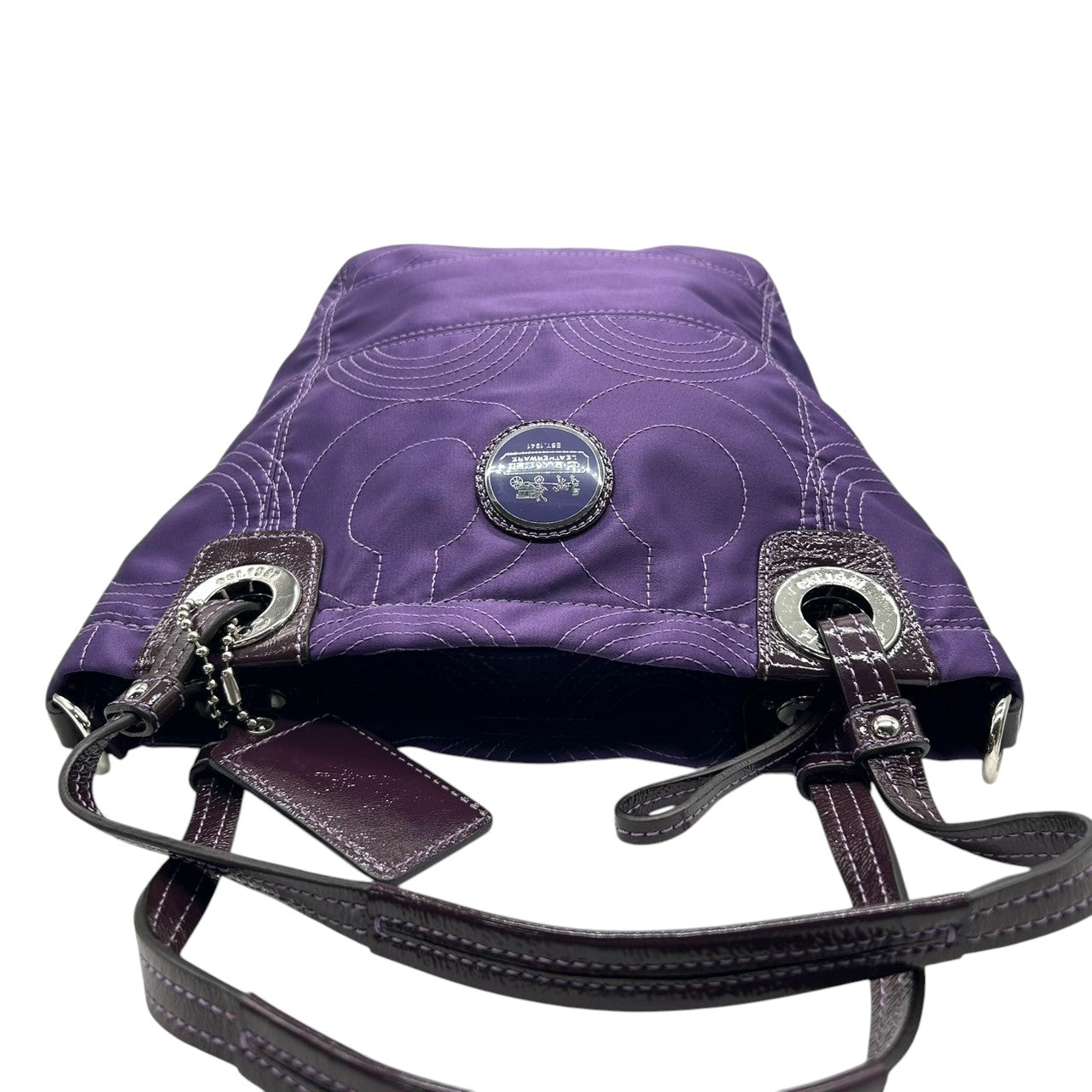 【美品】コーチ COACH ポピー 2WAY ハンドバッグ 14417 ショルダーバッグ レディース ナイロン パープル キルティング ステッチ ワンショルダー 斜め掛け可 エレガント 軽量 大容量 クリーニング済み s57