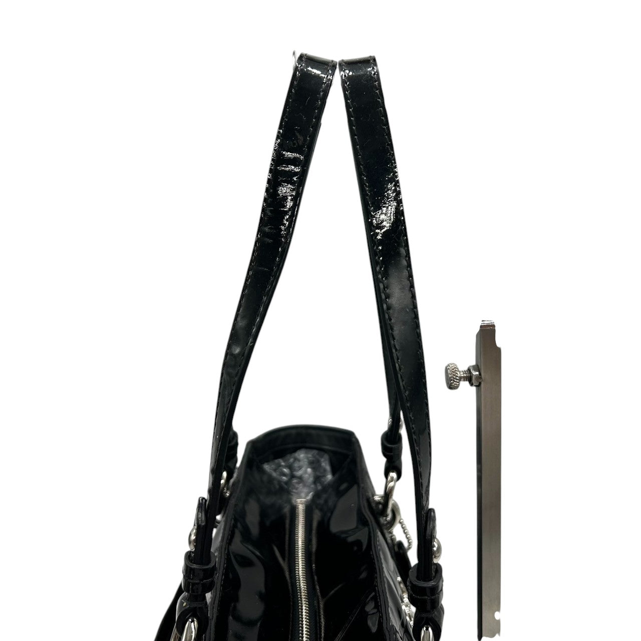 コーチ COACH トートバッグ F17728 ワンショルダー 肩掛け レディース パテントレザー エナメル オプアート シグネチャー エンボス ブラック 黒 A4収納可 大容量 通勤 通学 エレガント 自立可 クリーニング済み s2