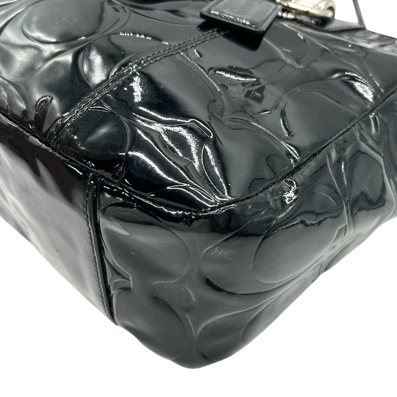 コーチ COACH トートバッグ F17728 ワンショルダー 肩掛け レディース パテントレザー エナメル オプアート シグネチャー エンボス ブラック 黒 A4収納可 大容量 通勤 通学 エレガント 自立可 クリーニング済み s2