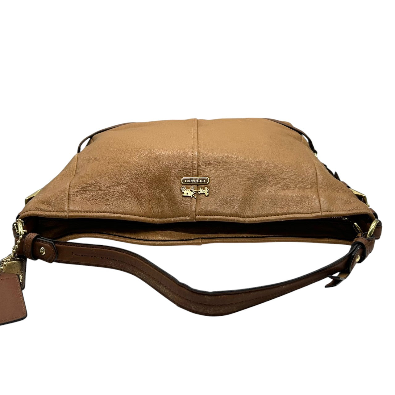 コーチ COACH マディソン レザー ショルダーバッグ 18901 本革 レディース ホースアンドキャリッジ 馬車ロゴ キャメル ブラウン 大容量 A4収納可 通勤 通学 エレガント クリーニング済み s2