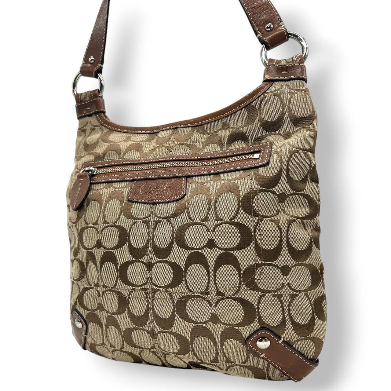 【美品】コーチ COACH シグネチャー ショルダーバッグ F14689 クロスボディバッグ 斜め掛け可 レディース キャンバス レザー ブラウン ベージュ 軽量 通勤 通学 クラシックデザイン エレガント クリーニング済み s64