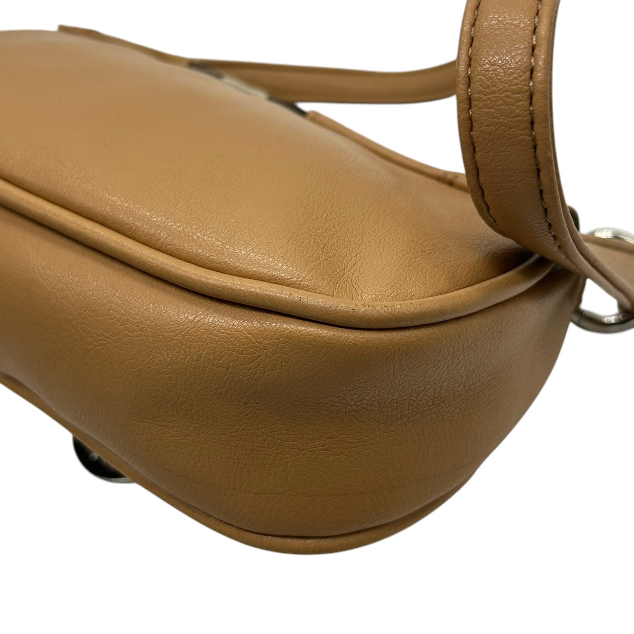 トミーヒルフィガー ハンドバッグ ワンショルダー 自立可 THロゴ Y2K 00s ストライプ レザー ベージュ キャメル レディース コンパクト ミニバッグ エレガント カジュアル お出かけ TOMMY HILFIGER 箱付き クリーニング済み R