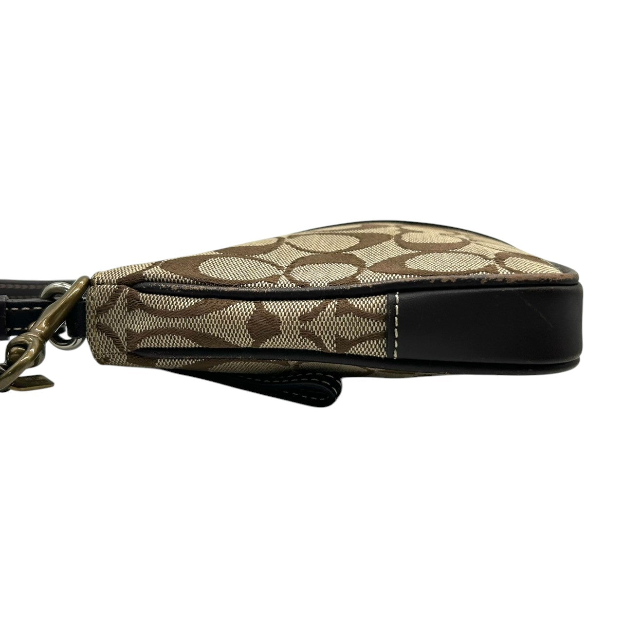 【COACH】コーチ ショルダーバッグ アクセサリーポーチ ポシェット 斜め掛け可 シグネチャー キャンバス レザー ブラウン ベージュ レディース コンパクト クラシックデザイン 人気モデル C6J-6338 フラワーチャーム付き クリーニング済み E8