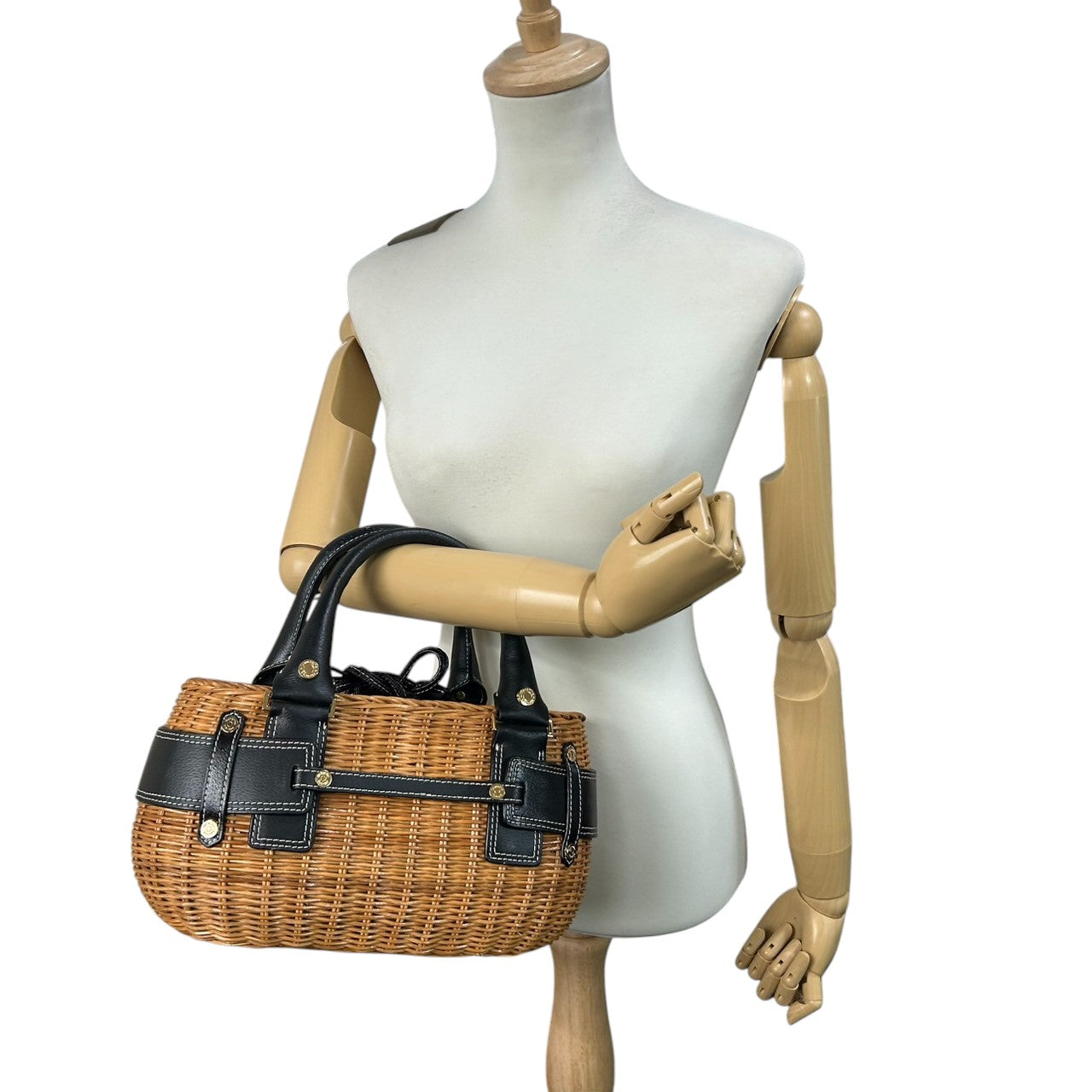 【Samantha Thavasa】サマンサタバサ かごバッグ ハンドバッグ バスケット ストロー ラタン レザー切替 ブラック ブラウン ゴールド金具 巾着タイプ ドット柄ライナー レディース 夏 サマーバッグ カジュアル 可愛い クリーニング済み J