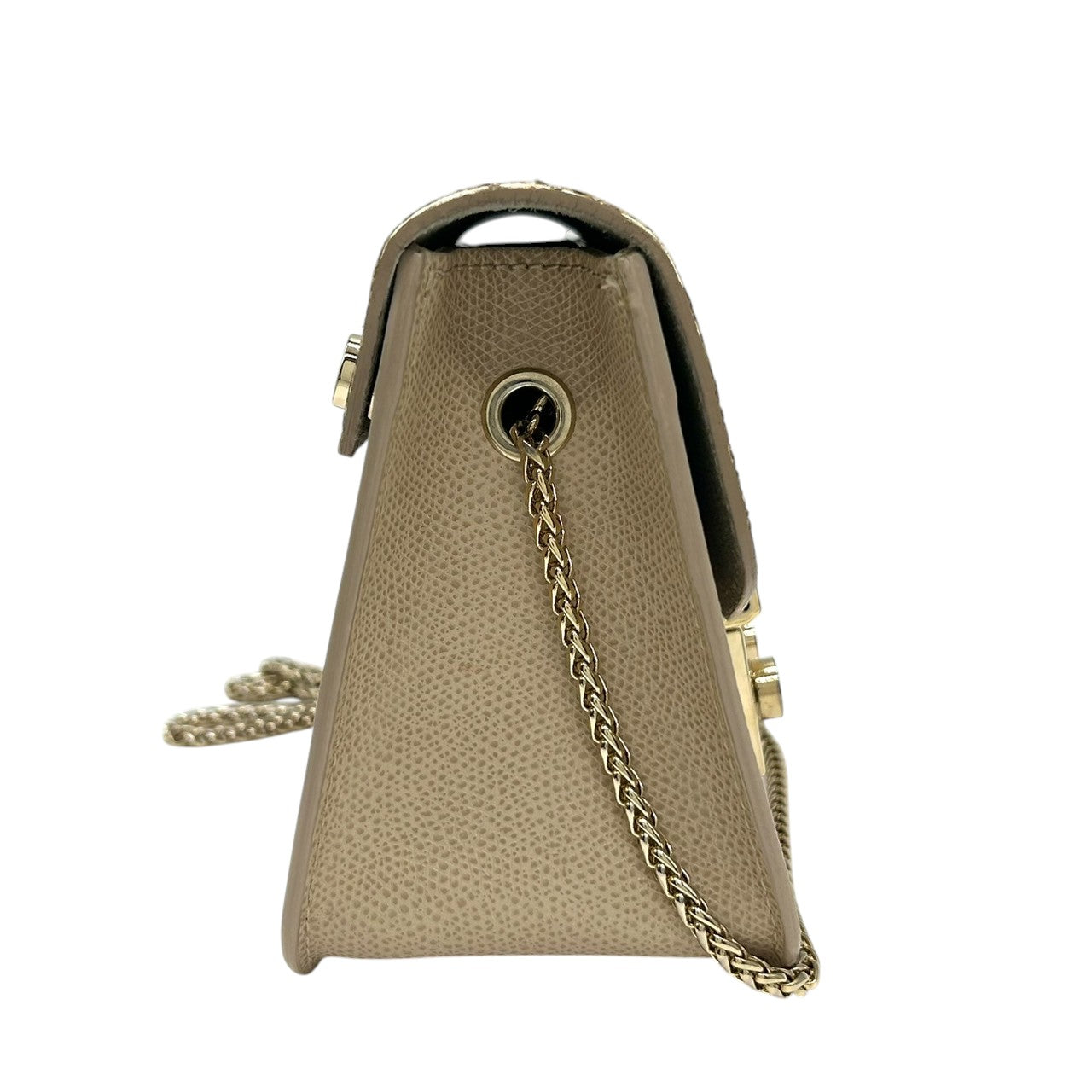 【美品】FURLA フルラ メトロポリス チェーンショルダーバッグ ミニバッグ ポシェット 斜め掛け可 自立可 レザー グリッター ラメ ベージュ ゴールド イタリア製 レディース パーティー エレガント 人気モデル クリーニング済み s63