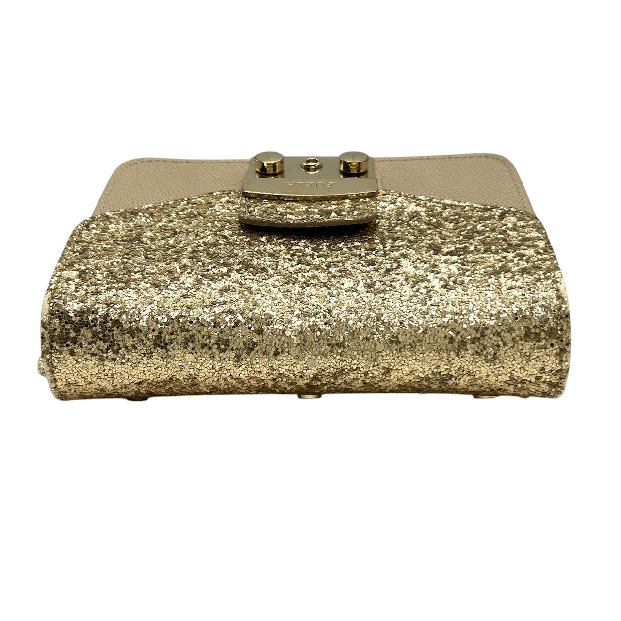 【美品】FURLA フルラ メトロポリス チェーンショルダーバッグ ミニバッグ ポシェット 斜め掛け可 自立可 レザー グリッター ラメ ベージュ ゴールド イタリア製 レディース パーティー エレガント 人気モデル クリーニング済み s63