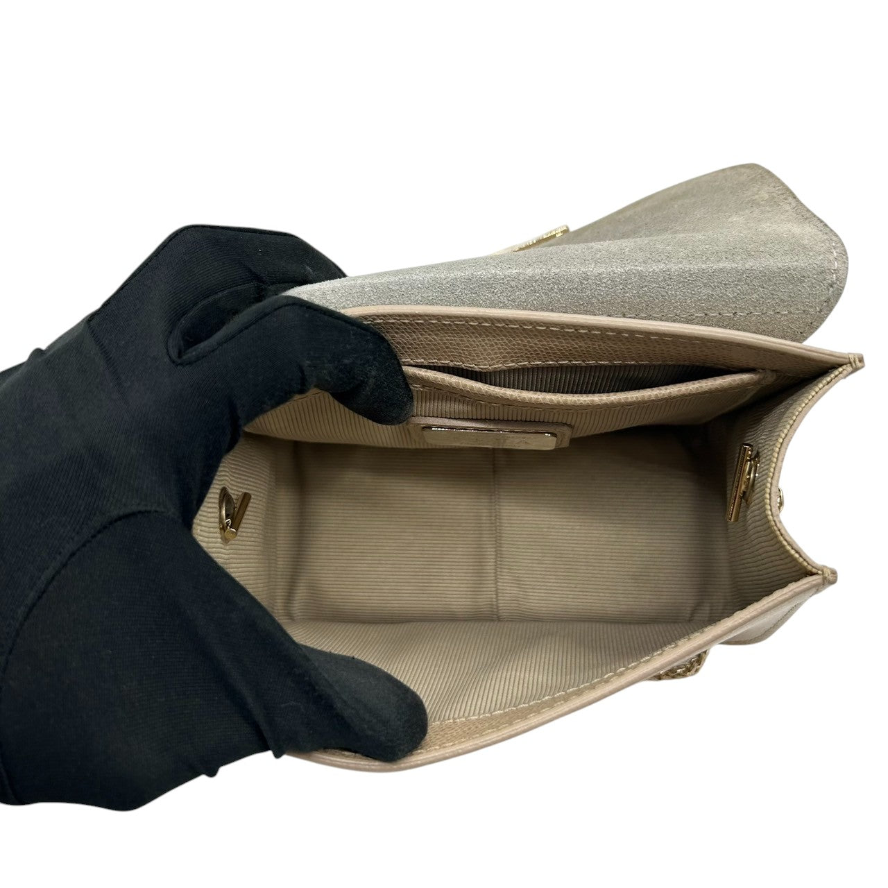 【美品】FURLA フルラ メトロポリス チェーンショルダーバッグ ミニバッグ ポシェット 斜め掛け可 自立可 レザー グリッター ラメ ベージュ ゴールド イタリア製 レディース パーティー エレガント 人気モデル クリーニング済み s63