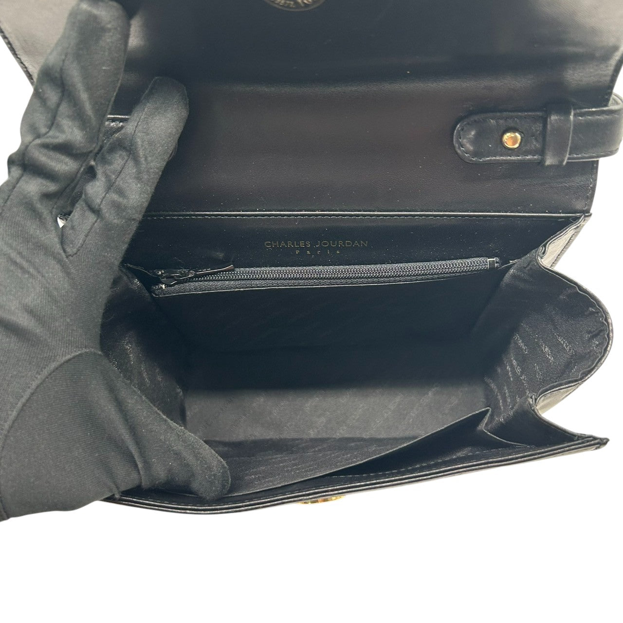 【CHARLES JOURDAN】シャルルジョルダン ハンドバッグ トップハンドル 自立可 本革 レザー ブラック 黒 リボンモチーフ フラップ フォーマルバッグ パーティー ヴィンテージ クラシック エレガント レディース クリーニング済み s61