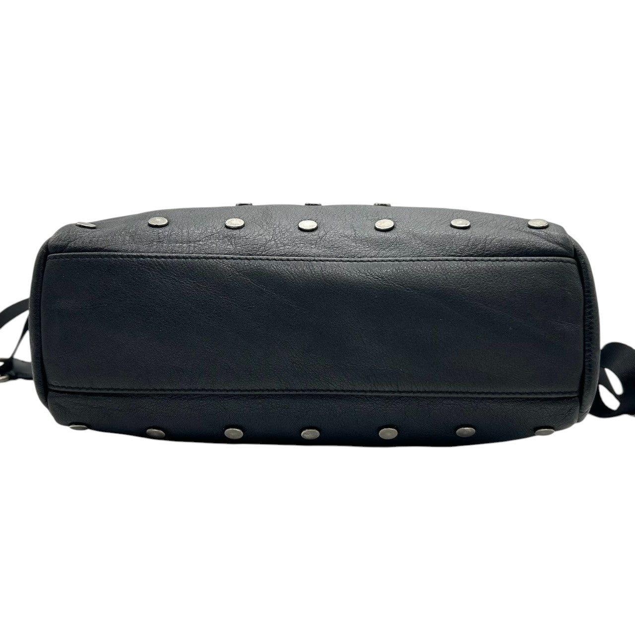 【美品】agnes b. アニエスベー ショルダーバッグ クロスボディ 斜め掛け可 スタッズ レザー 本革 ブラック シルバー金具 レディース メンズ ユニセックス ロック パンク スタイリッシュ 人気モデル クリーニング済み s33