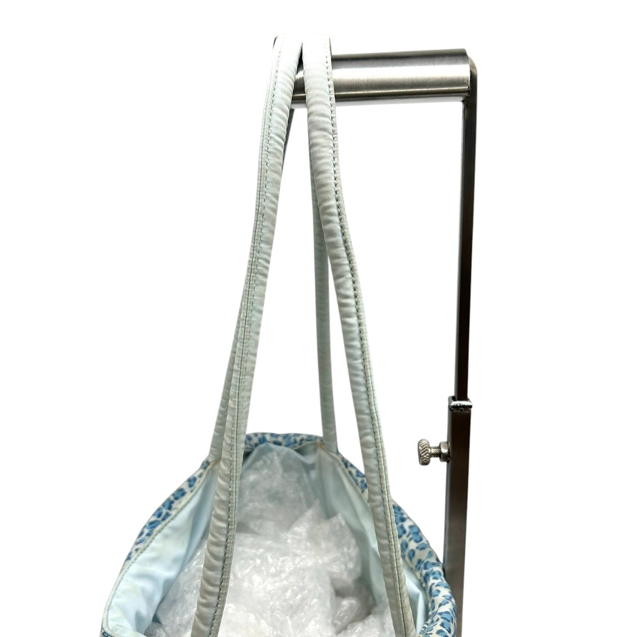 【BOTTEGA VENETA】ボッテガヴェネタ トートバッグ ワンショルダー ナイロン レオパード ヒョウ柄 アニマルプリント ブルー ホワイト系 軽量 イタリア製 レディース カジュアル 人気モデル クリーニング済み D3