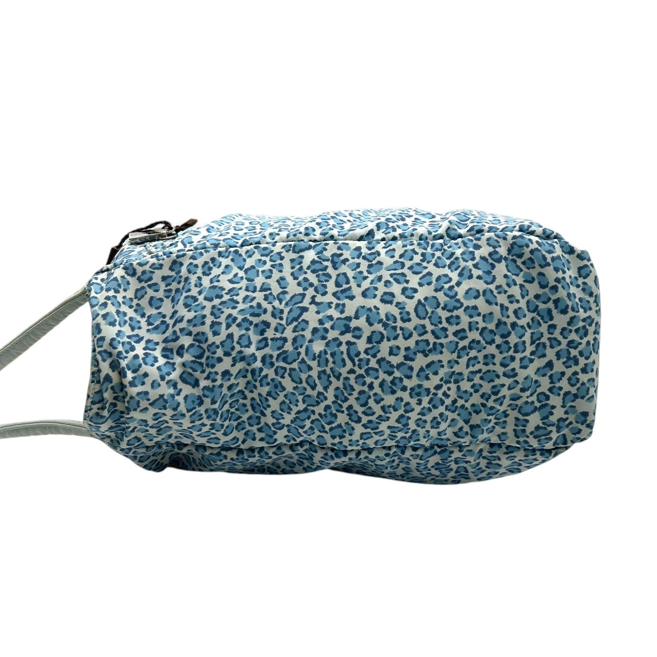 【BOTTEGA VENETA】ボッテガヴェネタ トートバッグ ワンショルダー ナイロン レオパード ヒョウ柄 アニマルプリント ブルー ホワイト系 軽量 イタリア製 レディース カジュアル 人気モデル クリーニング済み D3