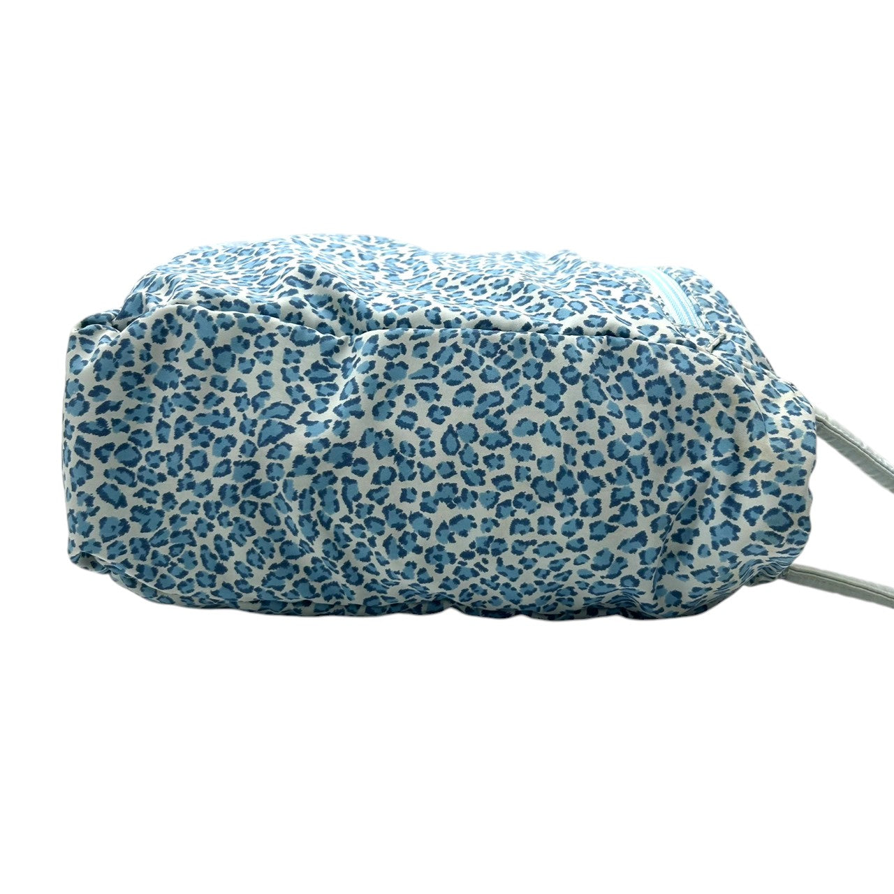 【BOTTEGA VENETA】ボッテガヴェネタ トートバッグ ワンショルダー ナイロン レオパード ヒョウ柄 アニマルプリント ブルー ホワイト系 軽量 イタリア製 レディース カジュアル 人気モデル クリーニング済み D3