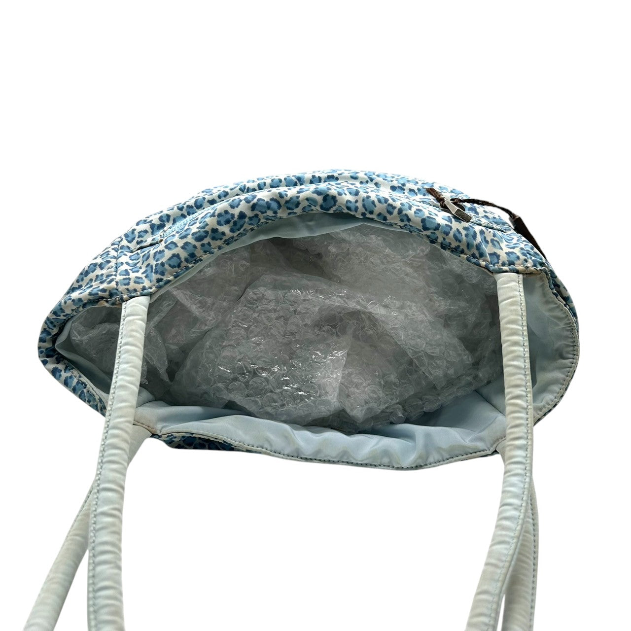 【BOTTEGA VENETA】ボッテガヴェネタ トートバッグ ワンショルダー ナイロン レオパード ヒョウ柄 アニマルプリント ブルー ホワイト系 軽量 イタリア製 レディース カジュアル 人気モデル クリーニング済み D3