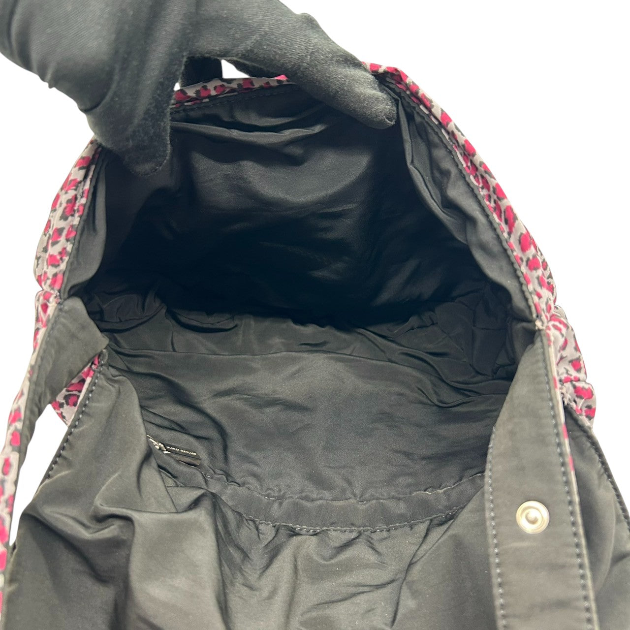 【BOTTEGA VENETA】ボッテガヴェネタ ショルダーバッグ ワンショルダー フラップ ナイロン レオパード ヒョウ柄 ピンク グレー 軽量 イタリア製 レディース カジュアル 個性的 デザイン クリーニング済み D3