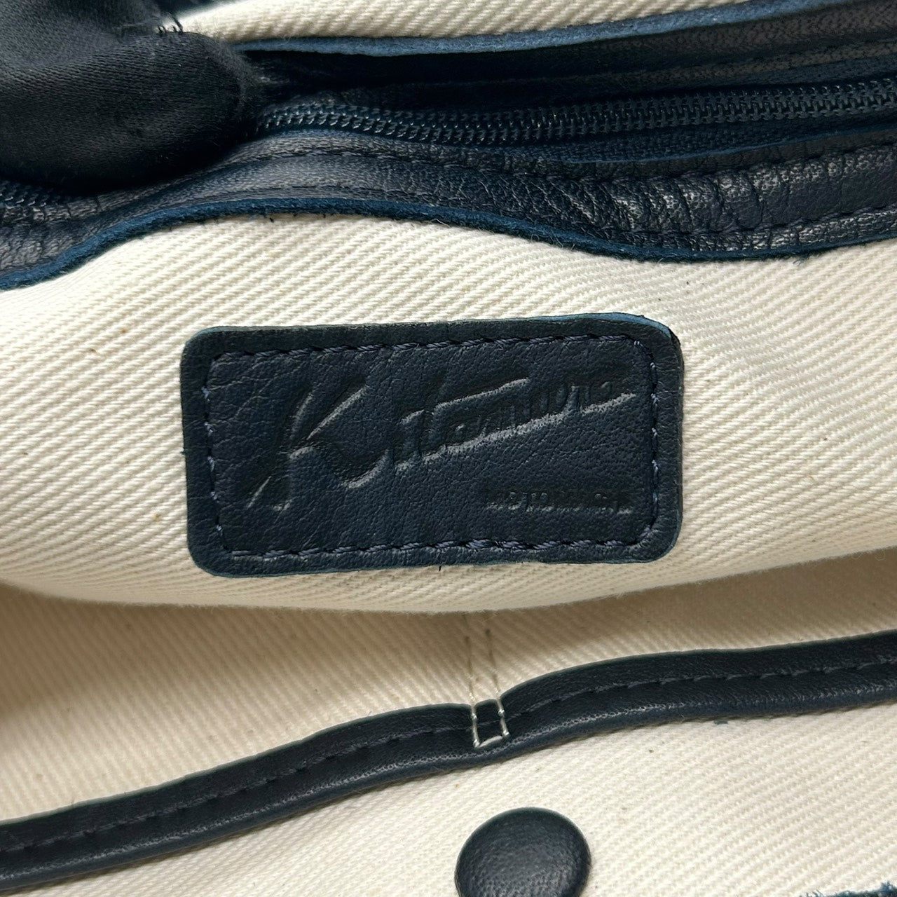 キタムラ Kitamura レザー ワンショルダーバッグ ネイビー 紺 タッセル付き ロゴプレート 本革 ハンドバッグ U9