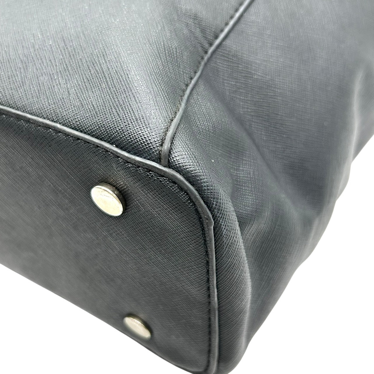 マイケルコース MICHAEL KORS サフィアーノレザー トートバッグ ショルダーバッグ 黒 ブラック ゴールド金具 MKロゴチャーム S65