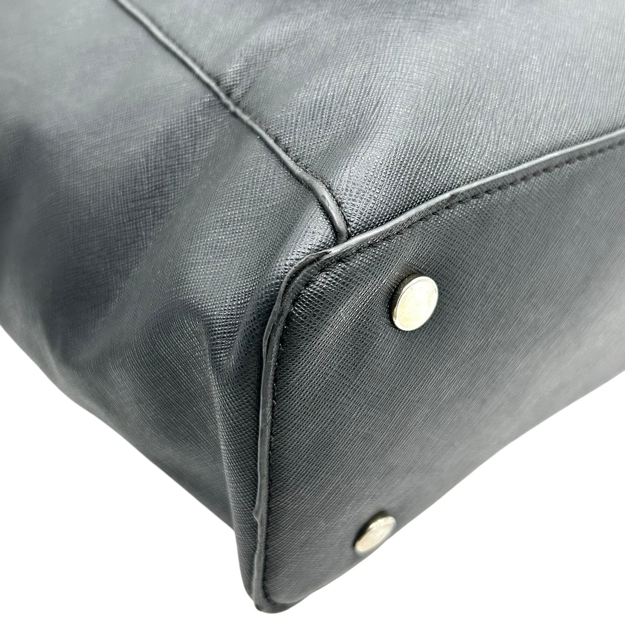 マイケルコース MICHAEL KORS サフィアーノレザー トートバッグ ショルダーバッグ 黒 ブラック ゴールド金具 MKロゴチャーム S65