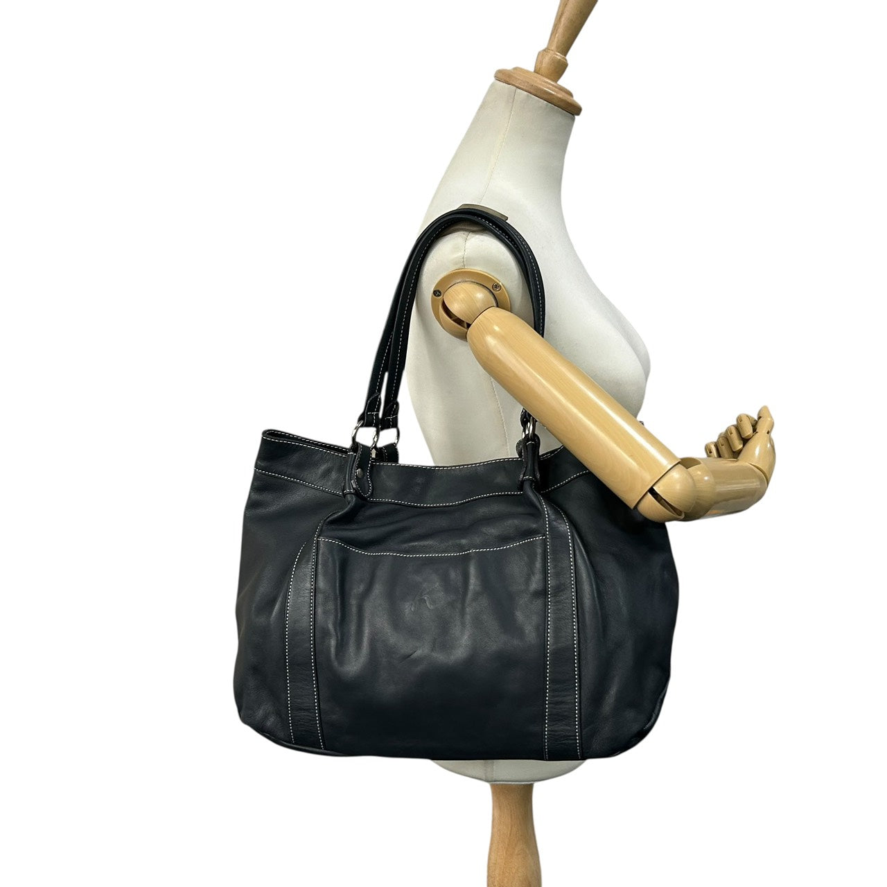 未使用級 キタムラ Kitamura レザー トートバッグ ショルダーバッグ 黒 ブラック ホワイトステッチ Kロゴ 型押し S65