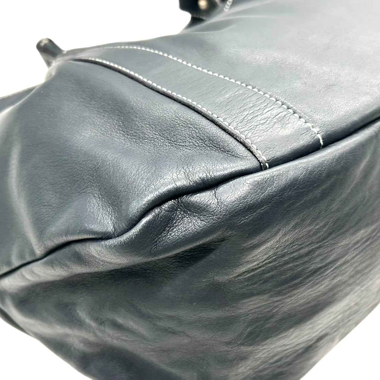 未使用級 キタムラ Kitamura レザー トートバッグ ショルダーバッグ 黒 ブラック ホワイトステッチ Kロゴ 型押し S65