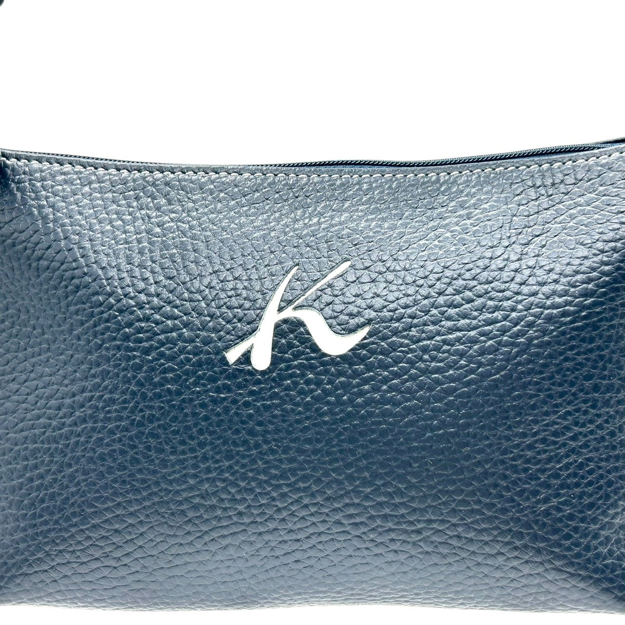 未使用級 キタムラ Kitamura レザー ショルダーバッグ ワンショルダー 黒 ブラック シルバー金具 Kロゴ S6