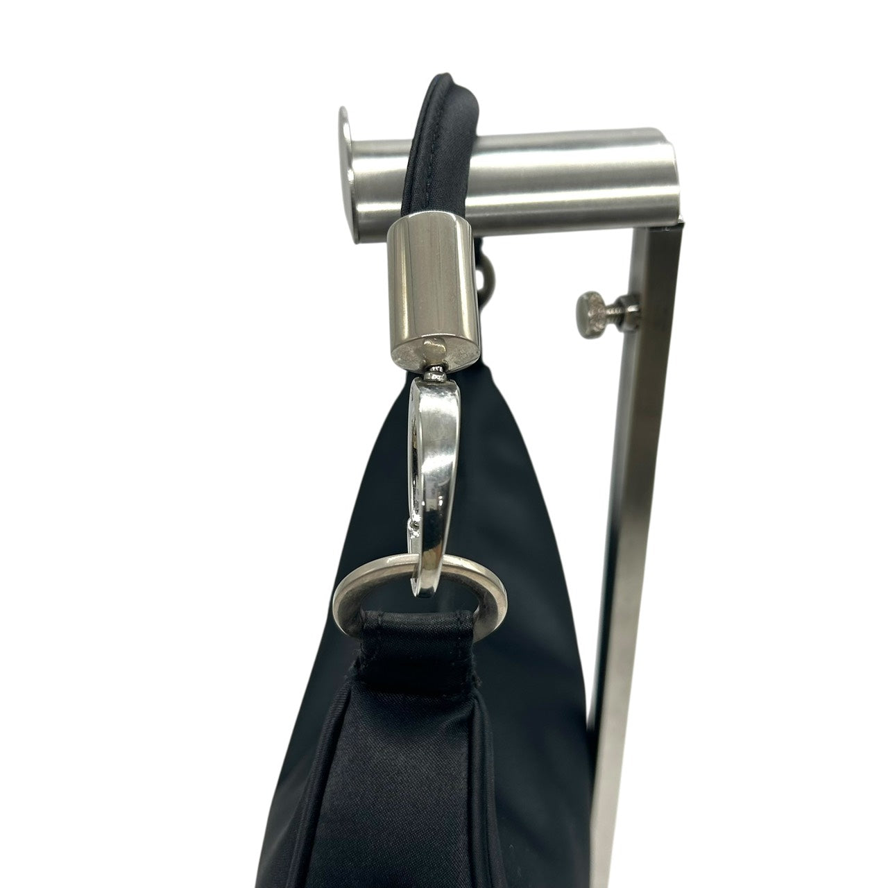 新品同様 ジョルジオアルマーニ GIORGIO ARMANI ホーボーバッグ ナイロン ワンショルダー ハンドバッグ 黒 ブラック シルバー金具 S55