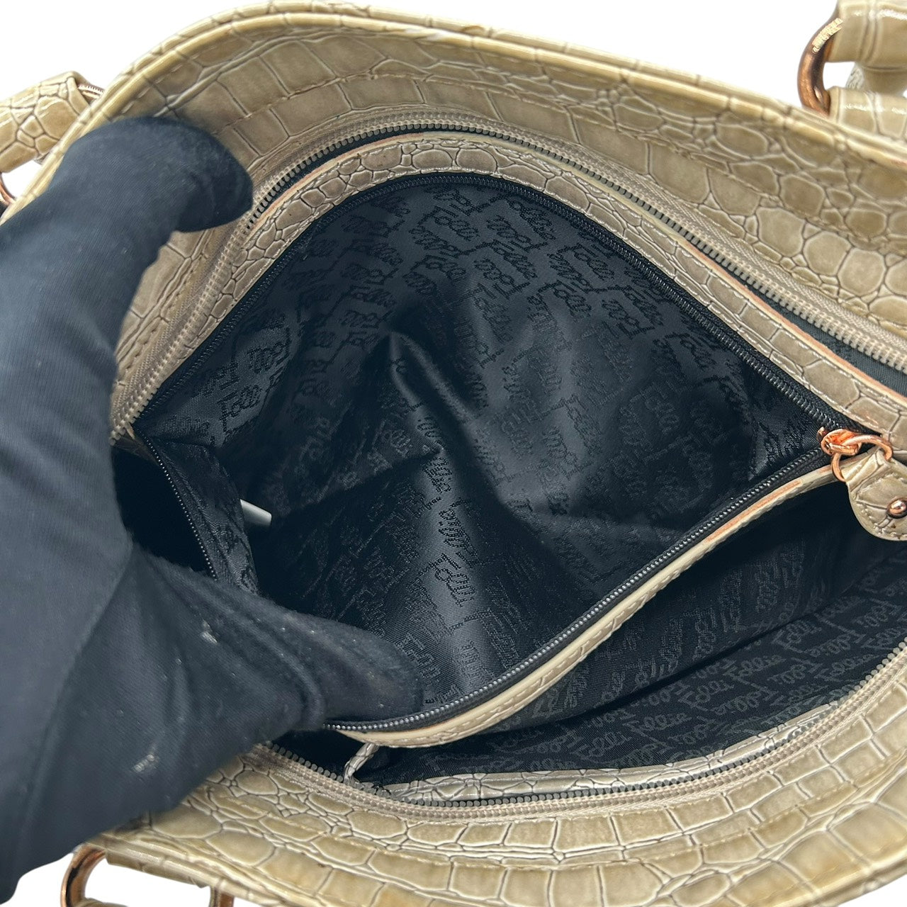 フォリフォリ Folli Follie ハンドバッグ トートバッグ 型押し ベージュ 上品 エレガント S55