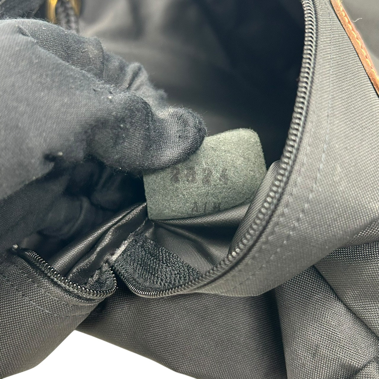 美品 ロンシャン Longchamp ナイロン×レザー ハンドバッグ トートバッグ 黒 ブラック 茶色 ブラウン 軽量 収納力 S71