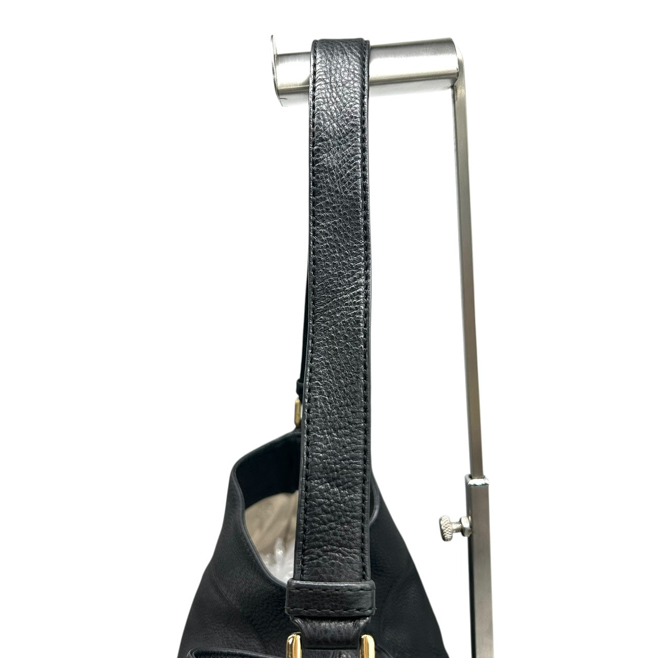 極美品 トリーバーチ TORY BURCH ホーボーバッグ ショルダーバッグ ワンショルダー 黒 ブラック レザー ロゴ型押し 高級 上品 S26