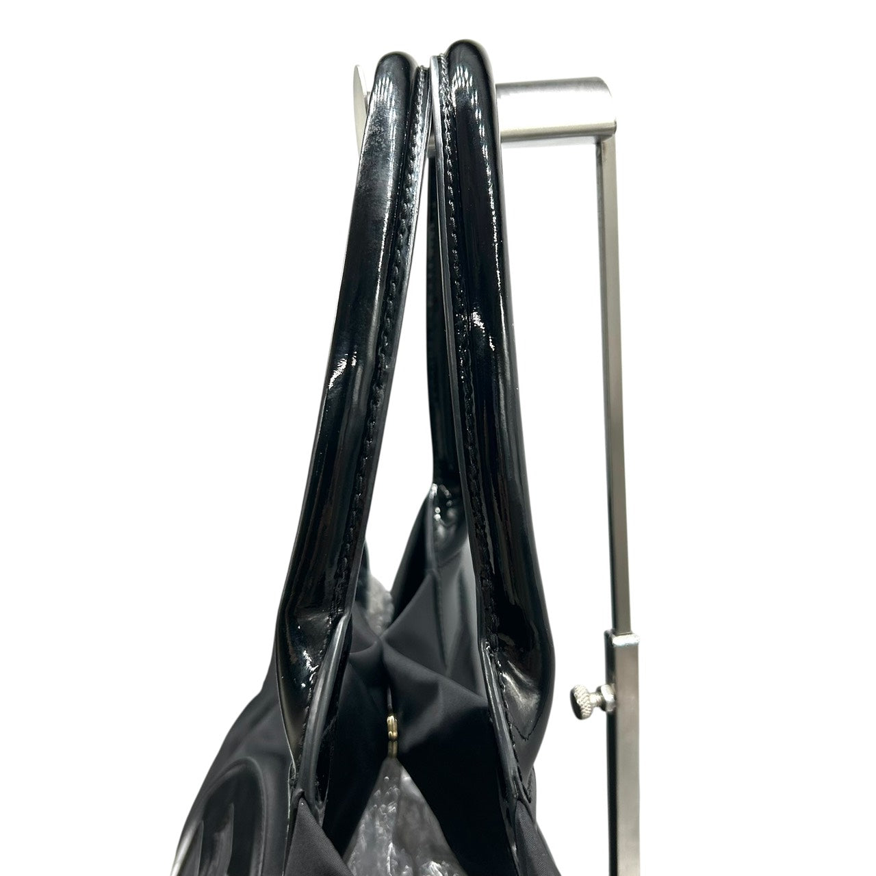 トリーバーチ TORY BURCH トートバッグ エラ ナイロン×エナメル 黒 ブラック 大容量 軽量 ダブルTロゴ T7