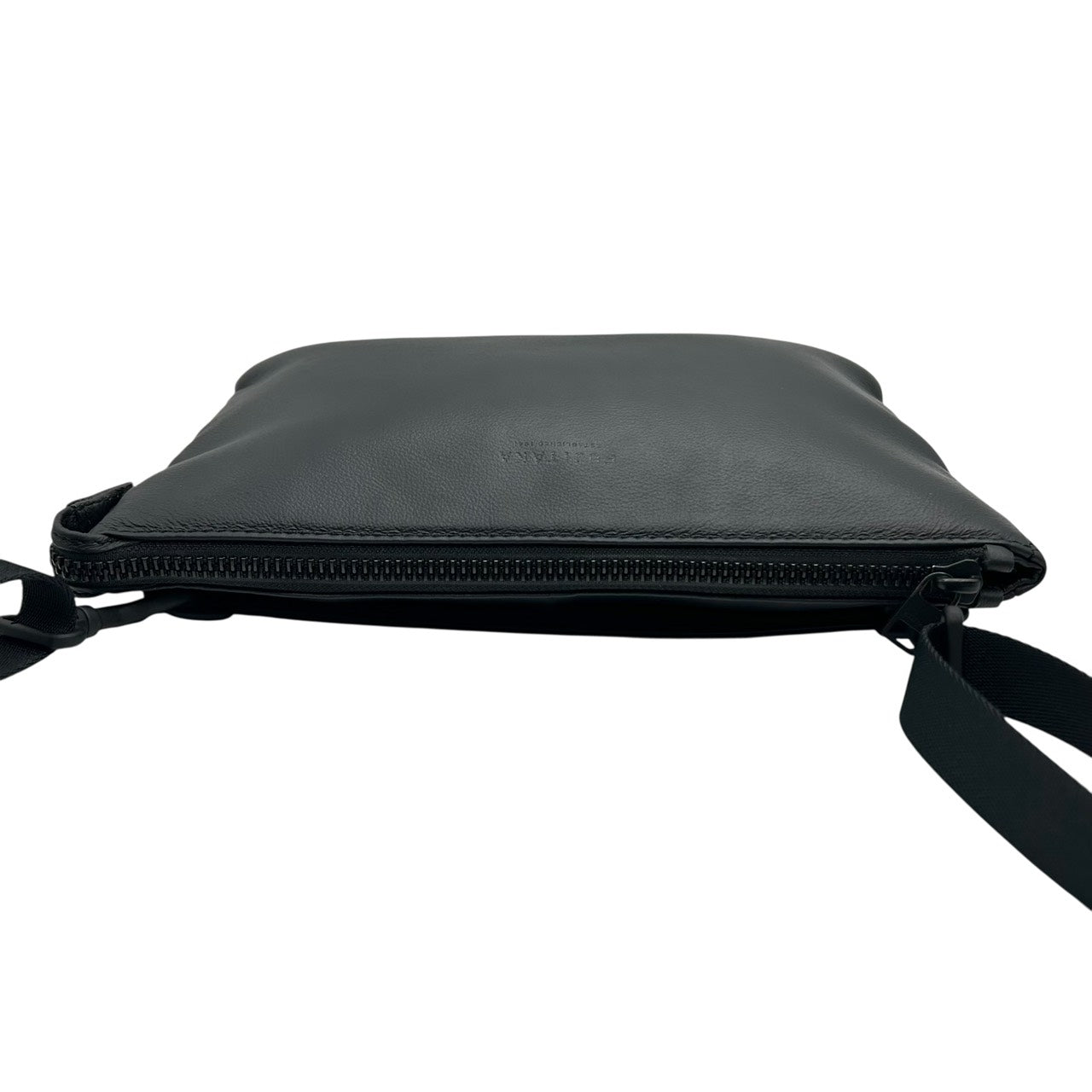 極美品 FUJITAKA ショルダーバッグ レザー ブラック 黒 シュリンクレザー 本革 サコッシュ メンズ 日本製 シンプル S26