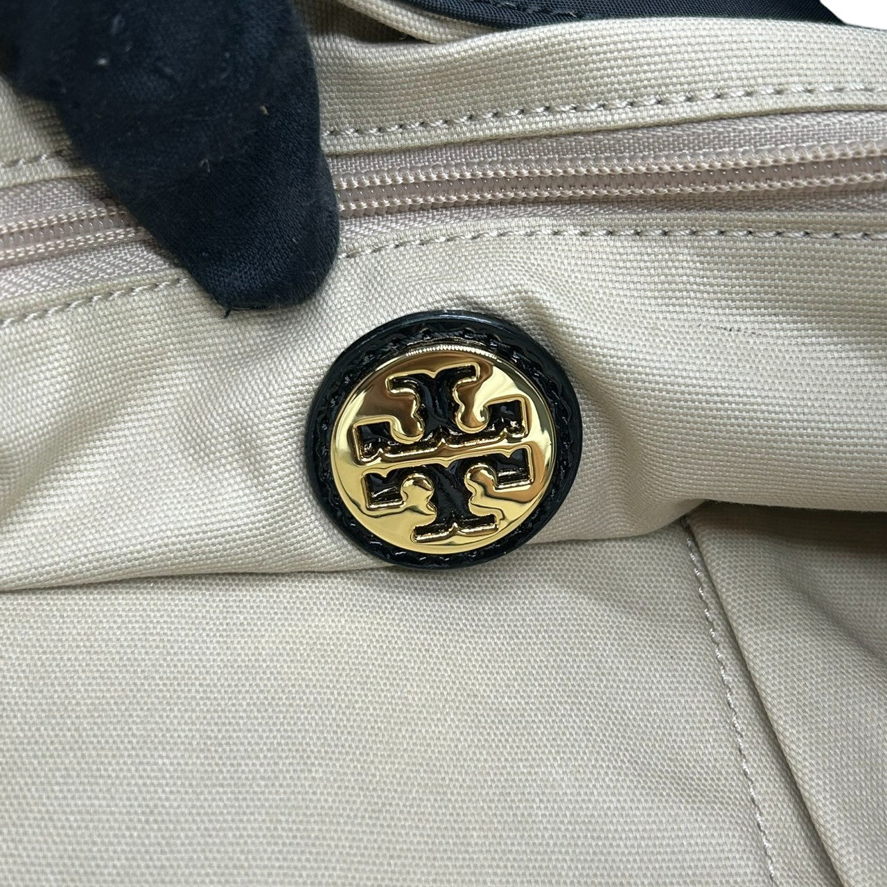 【Tory Burch】トリーバーチ エラトート トートバッグ ワンショルダー A4収納可 自立可 大容量 ナイロン パテントレザー ブラック 黒 デカロゴ ビッグロゴ レディース 通勤通学 ビジネス 軽量 人気モデル クリーニング済み s46