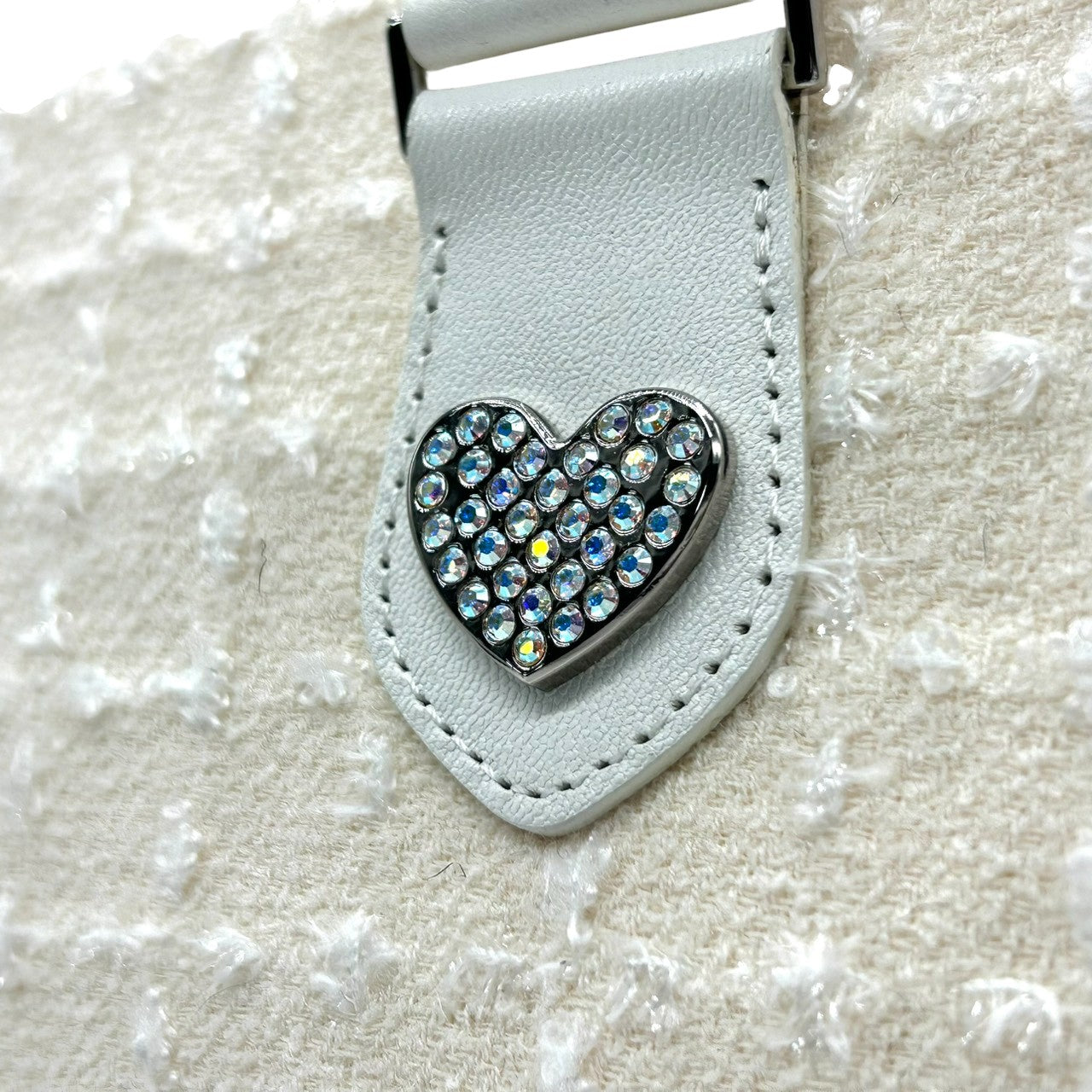 【美品】Samantha Vega サマンサベガ ハンドバッグ トートバッグ ワンショルダー 自立可 A4収納可 ツイード キャンバス レザー ホワイト アイボリー系 レディース フェミニン エレガント 上品 通勤通学 人気モデル クリーニング済み s33