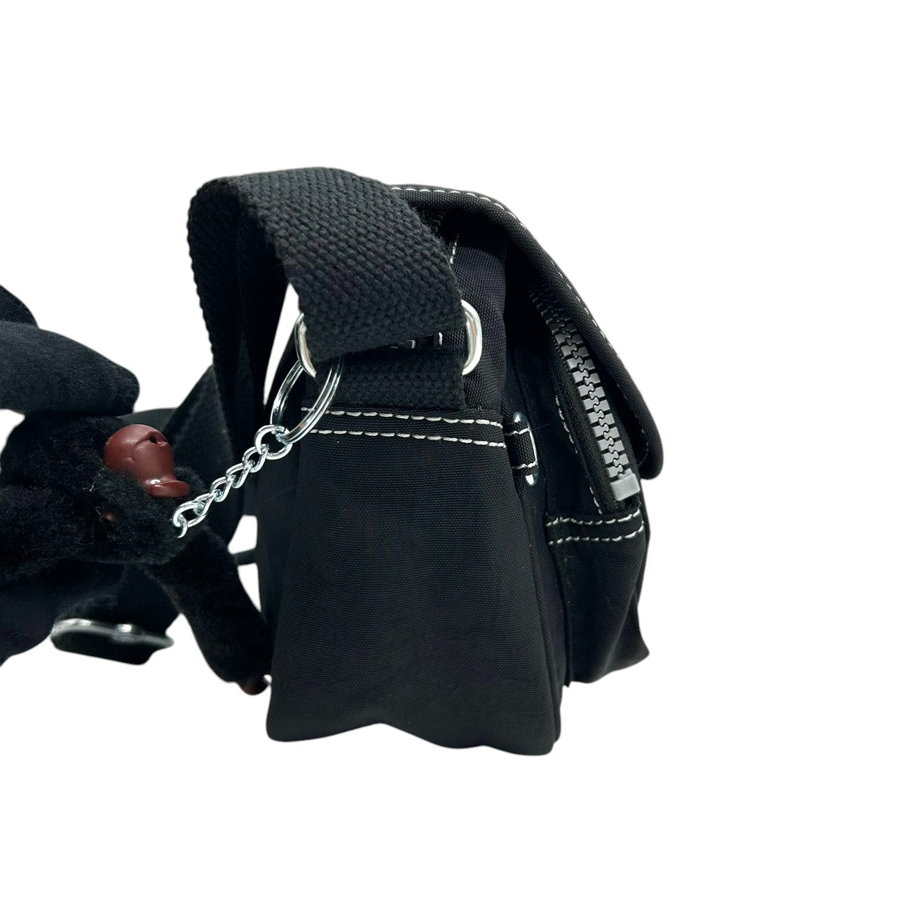 【Kipling】キプリング ショルダーバッグ クロスボディ 斜め掛け可 ナイロン ブラック 黒 軽量 多機能 ポケット多数 モンキーチャーム付き レディース カジュアル 旅行 サブバッグ 人気モデル クリーニング済み s66