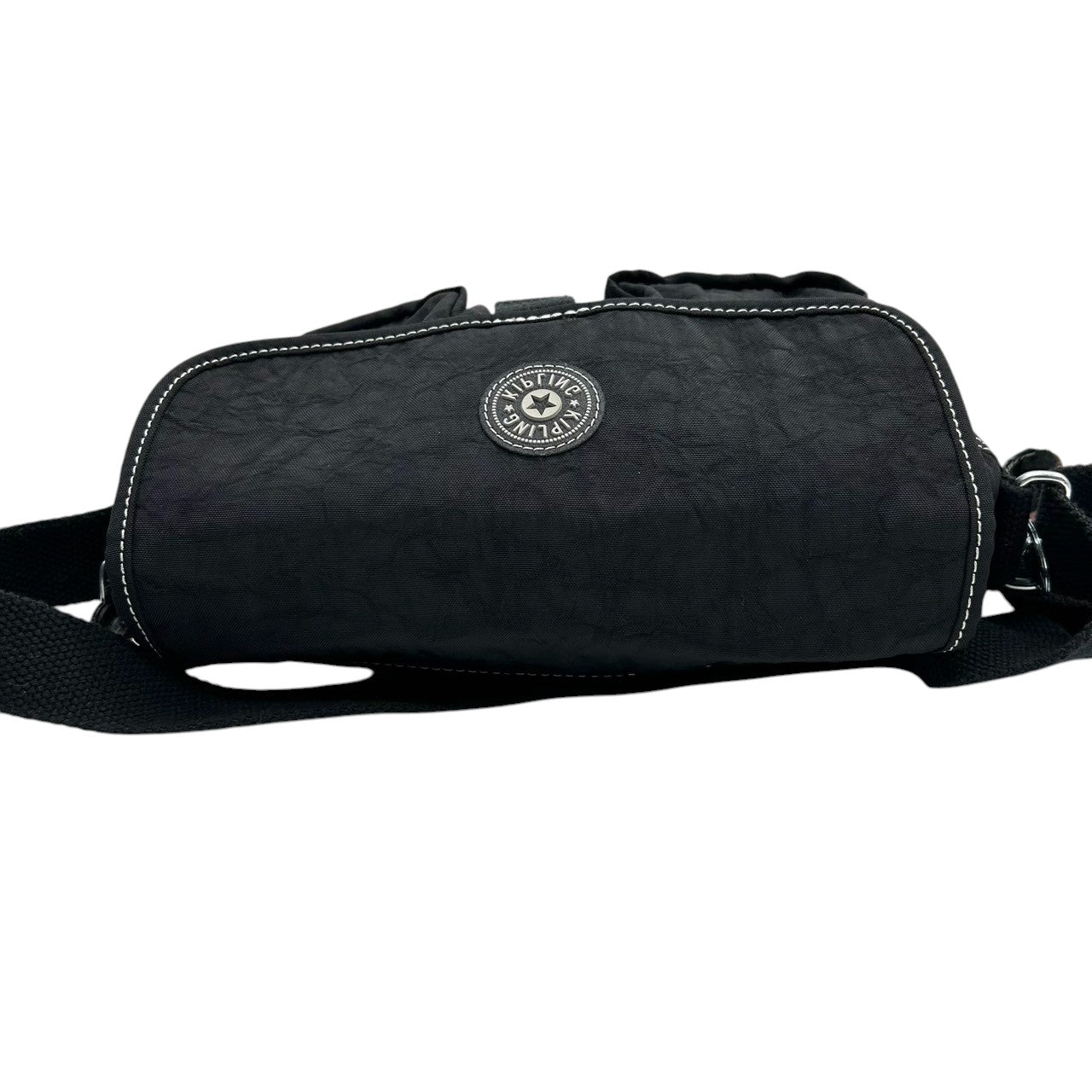 【Kipling】キプリング ショルダーバッグ クロスボディ 斜め掛け可 ナイロン ブラック 黒 軽量 多機能 ポケット多数 モンキーチャーム付き レディース カジュアル 旅行 サブバッグ 人気モデル クリーニング済み s66