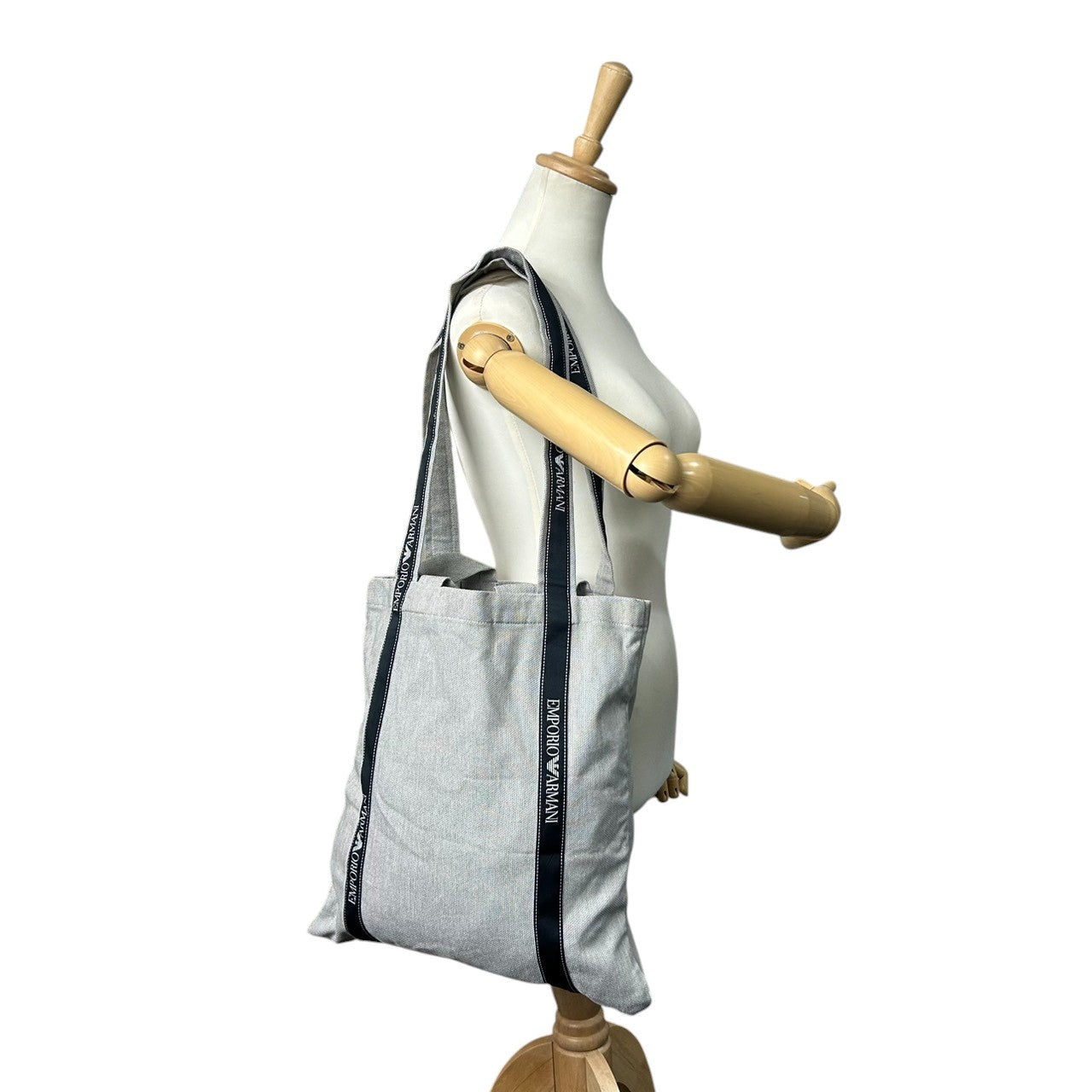 【EMPORIO ARMANI】エンポリオアルマーニ 2WAY トートバッグ ショルダーバッグ 大容量 キャンバス グレー ロゴテープストラップ メンズ レディース ユニセックス カジュアル スタイリッシュ イタリア製 人気モデル クリーニング済み s66