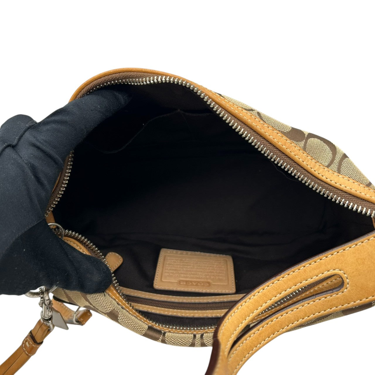 【COACH】コーチ ハンドバッグ ワンショルダーバッグ 9363P シグネチャー キャンバス レザー ブラウン ベージュ系 自立可 レディース クラシックデザイン タッセルチャーム付き 定番人気モデル クリーニング済み s99