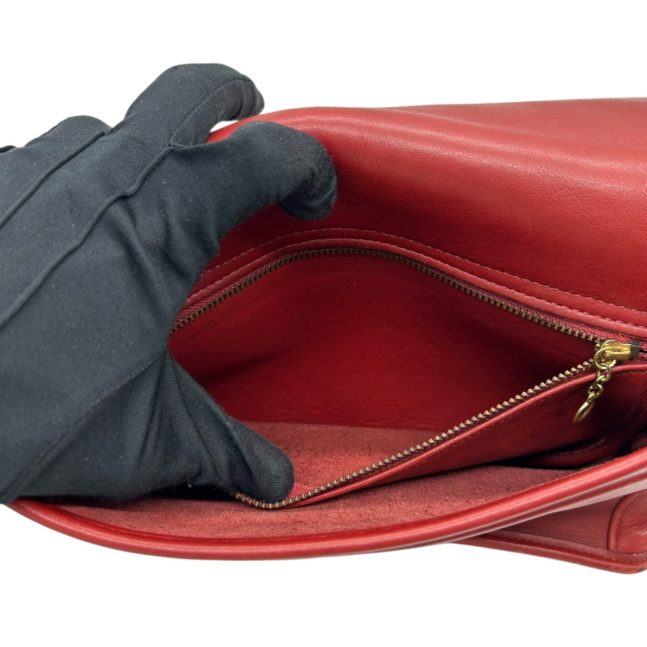 【希少/USA製】オールドコーチ COACH ショルダーバッグ クロスボディ 斜め掛け可 フラップ グラブタンレザー 本革 レッド 赤 レディース ヴィンテージ クラシックデザイン 人気モデル クリーニング済み s51
