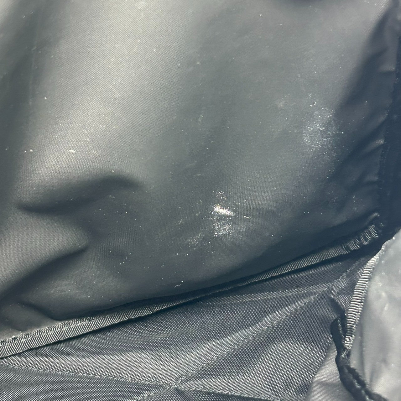 【美品】MARC JACOBS マークジェイコブス ナイロンバイカー バックパック M0008296 リュックサック A4収納可 ブラック 黒 多機能 軽量 メンズ レディース ユニセックス 通勤通学 人気モデル クリーニング済み s51