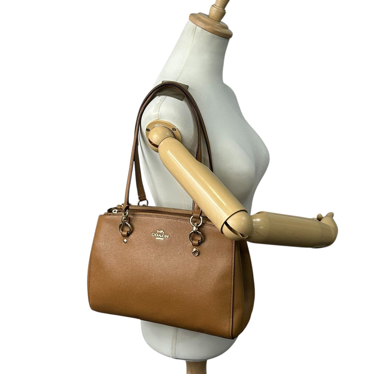 【未使用級/美品】COACH コーチ リリー キャリーオール 2WAY ハンドバッグ トートバッグ F76938 ワンショルダー 斜め掛け可 自立可 本革 クロスグレインレザー ブラウン キャメル系 レディース ビジネス 通勤通学 人気モデル s52