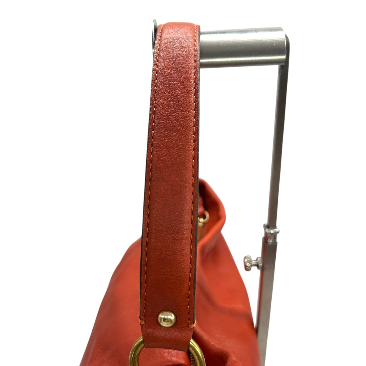 【美品】COACH コーチ 2WAY ショルダーバッグ ハンドバッグ F21762 ワンショルダー 斜め掛け可 A4収納可 大容量 本革 ペブルドレザー オレンジ レッド系 レディース エレガント カジュアル 通勤通学 人気モデル クリーニング済み s52