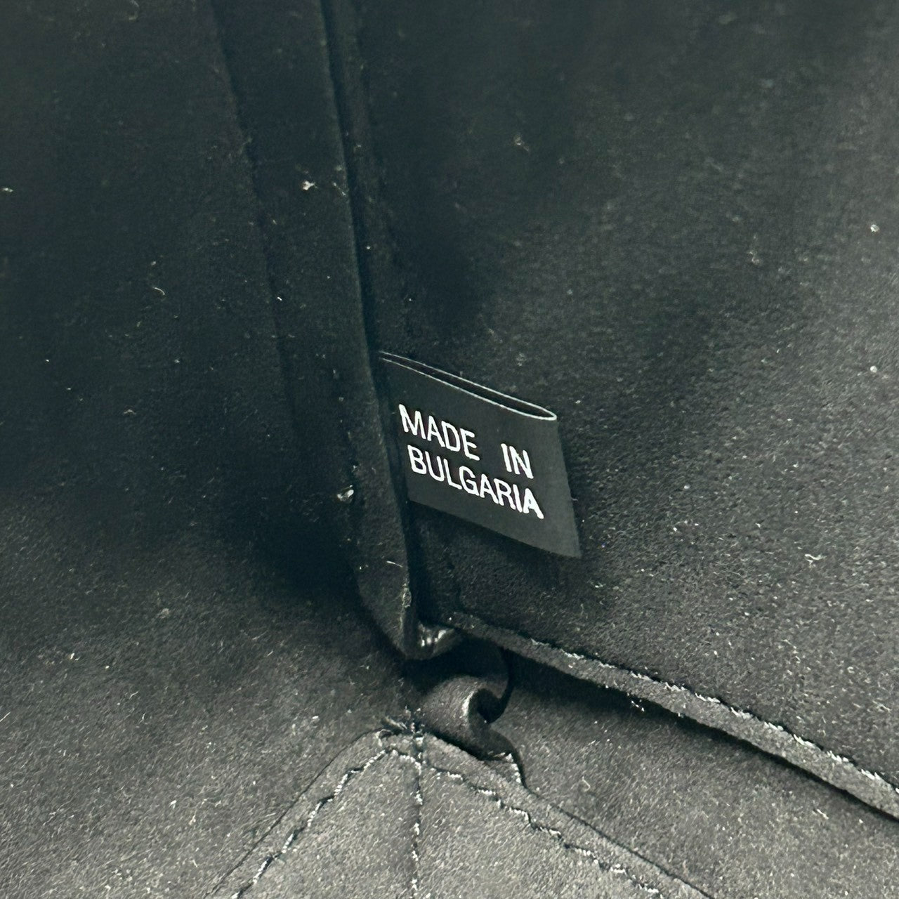 【未使用級/タグ付き】FURLA フルラ ネット ミニ 2WAY ハンドバッグ ショルダーバッグ ミニトート ドローストリング 自立可 斜め掛け可 ペブルドレザー ブラック ゴールド金具 レディース エレガント フェミニン 通勤通学 人気モデル s57