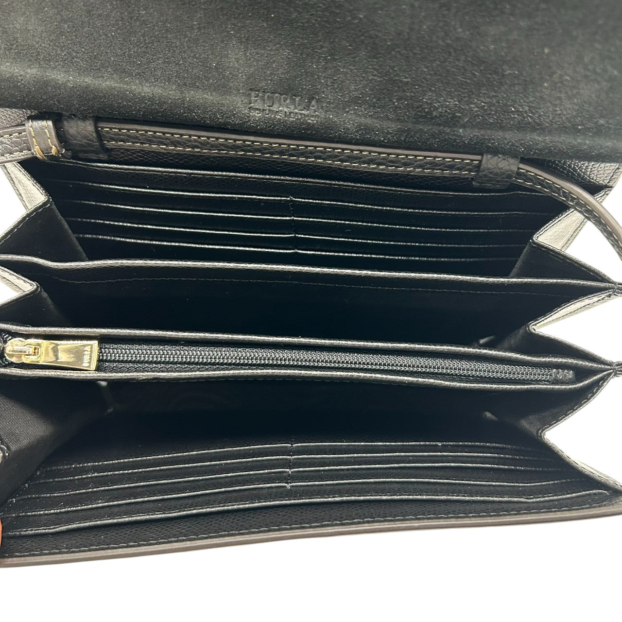 【未使用級/美品】FURLA フルラ ショルダーウォレット お財布ポシェット 2WAY クラッチバッグ 斜め掛け可 本革 レザー トリコロール ブラック グレー アイボリー ゴールド金具 カード多数収納 レディース 人気モデル クリーニング済み s57