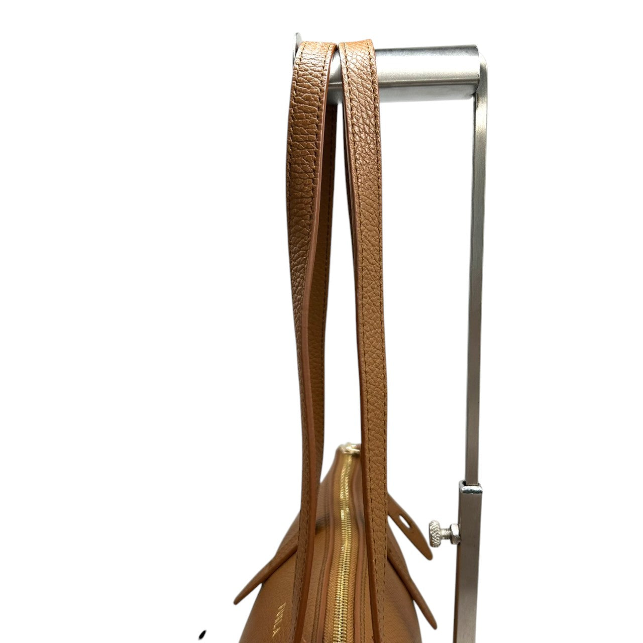 【未使用級/美品】FURLA フルラ トートバッグ ルーチェ ワンショルダー A4収納可 自立可 大容量 本革 ペブルドレザー ブラウン キャメル系 ゴールド金具 レディース ビジネスバッグ 通勤通学 エレガント 人気モデル クリーニング済み s57