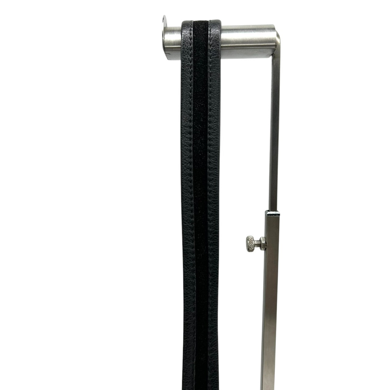 【SEE BY CHLOE】シーバイクロエ ショルダーバッグ クロスボディ 斜め掛け可 フラップ 本革 レザー ブラック 黒 ゴールドジッパーデザイン レディース カジュアル モード エレガント 人気モデル クリーニング済み s54