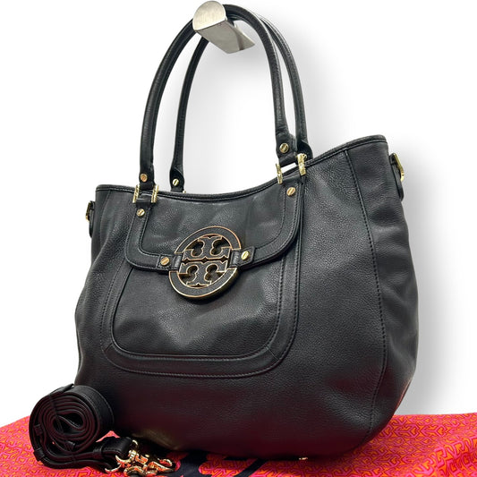 【美品/保存袋付】Tory Burch アマンダ 2WAY ハンドバッグ ショルダーバッグ 斜め掛け可 自立可 A4収納可 大容量 本革 ペブルドレザー ブラック 黒 デカロゴ レディース ビジネス 通勤通学 人気モデル クリーニング済み s54