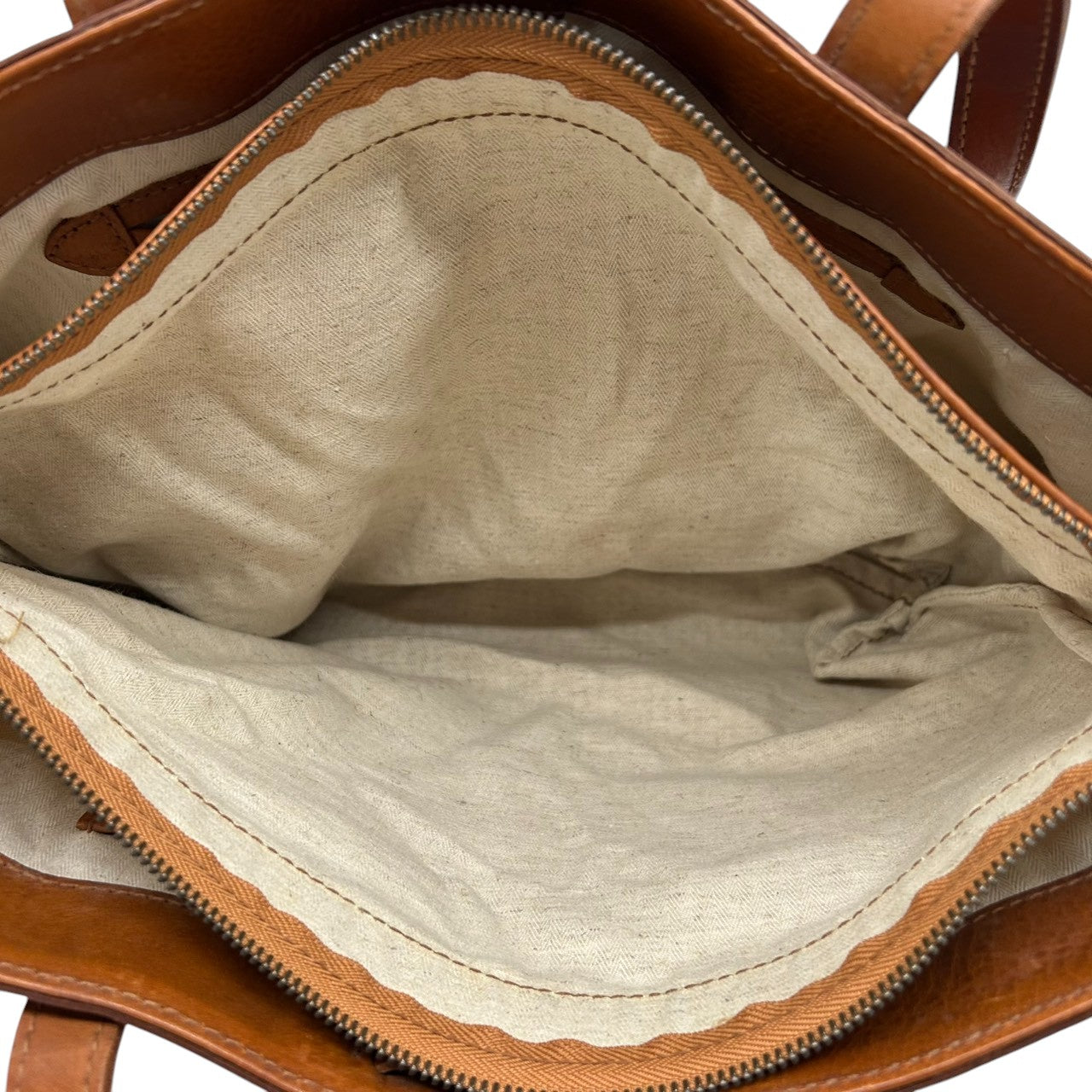 【genten】ゲンテン トートバッグ ワンショルダー A4収納可 自立可 大容量 本革 レザー シボ革 ブラウン キャメル系 レディース ナチュラル カジュアル ビジネス 通勤通学 ステッチデザイン 人気モデル クリーニング済み s67