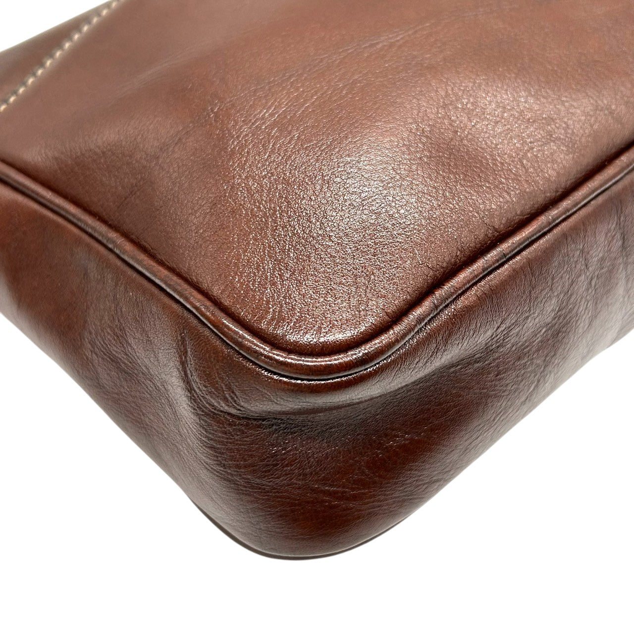 【美品】GOLD PFEIL ゴールドファイル ショルダーバッグ 斜め掛け可 本革 レザー ダークブラウン ゴールド金具 ドイツ製 ヴィンテージ クラシック レディース メンズ ユニセックス 上品 エレガント 人気モデル クリーニング済み s74