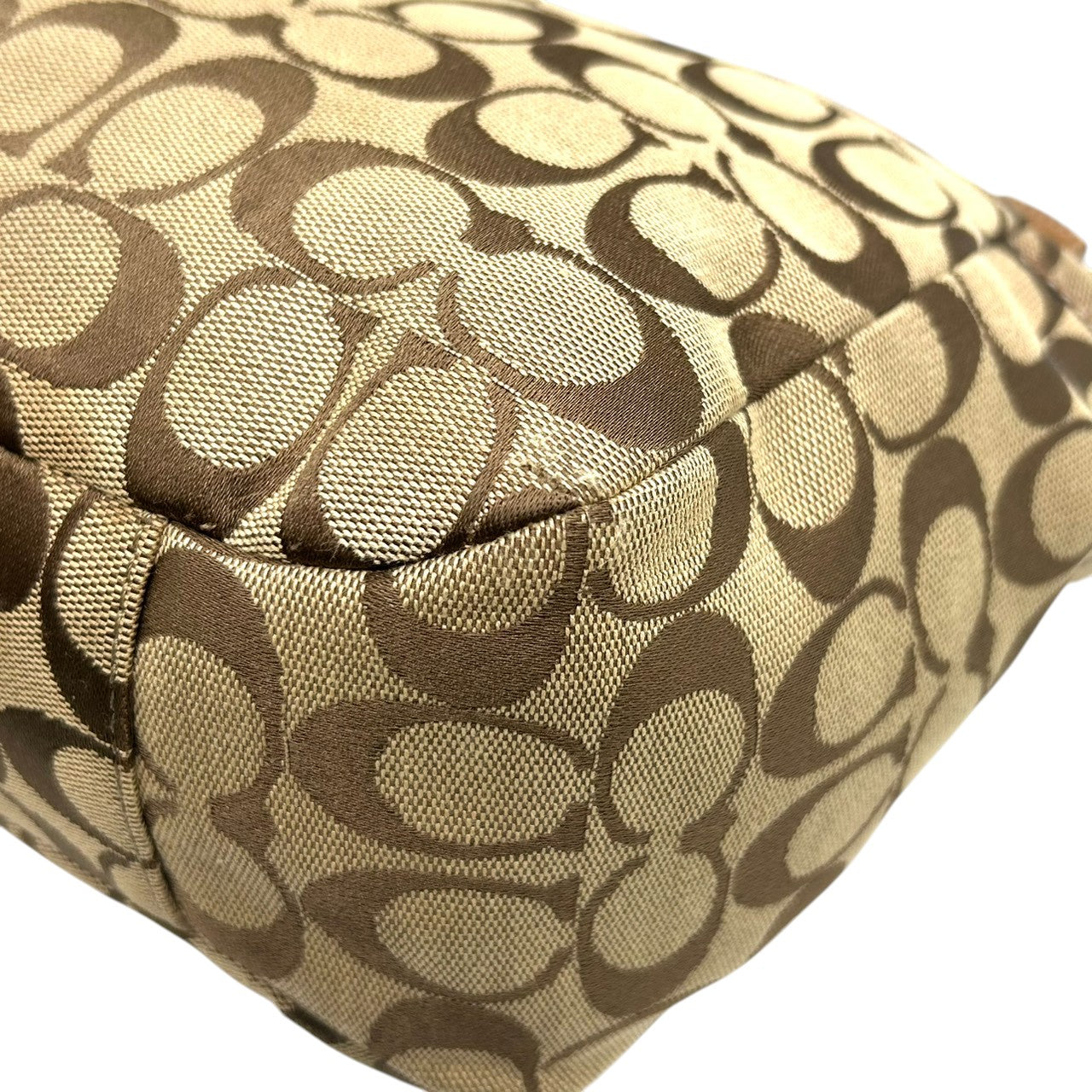 コーチ トートバッグ シグネチャー キャンバス レザー ブラウン F15146 A4収納可 肩掛け ワンショルダー 通勤 通学 レディース ハンドバッグ チャーム付き エレガント クラシックデザイン クリーニング済み s63