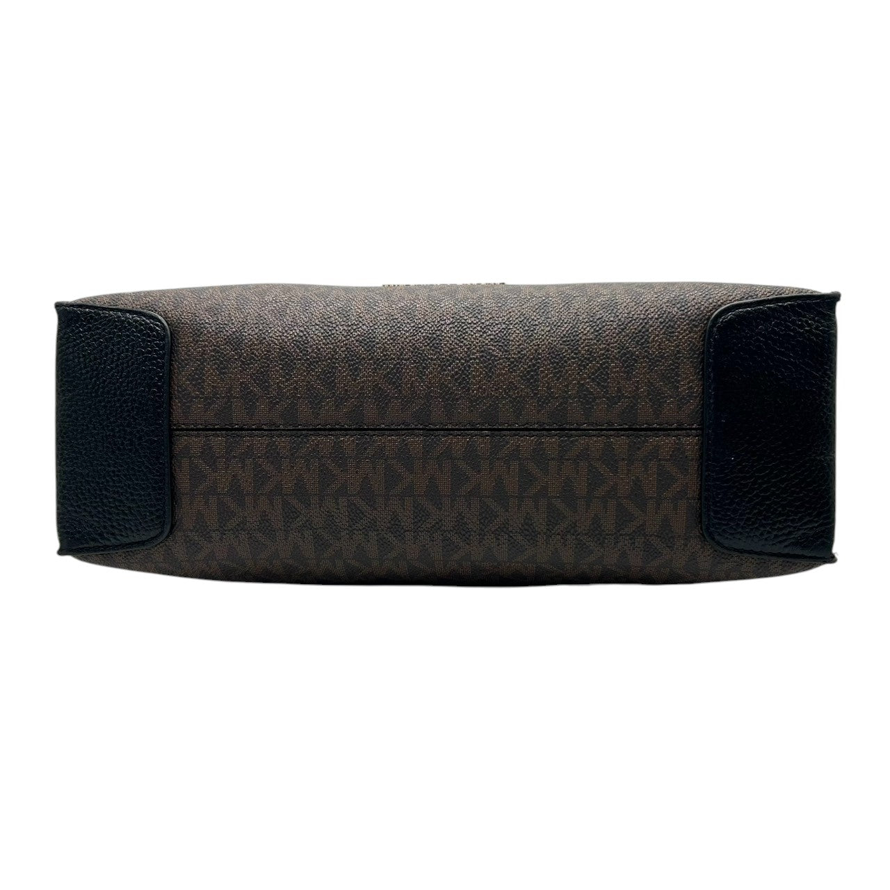 【美品】マイケルコース トートバッグ シグネチャー PVC レザー ブラウン 2WAY ハンドバッグ ショルダーバッグ 斜め掛け可 A4収納可 通勤 通学 MKロゴチャーム付き レディース ビジネス エレガント クリーニング済み 自立可 H